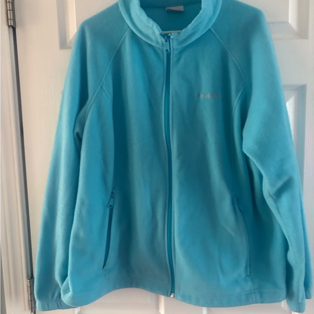 Columbia Blue Fleece Jacket. Women size 2XL